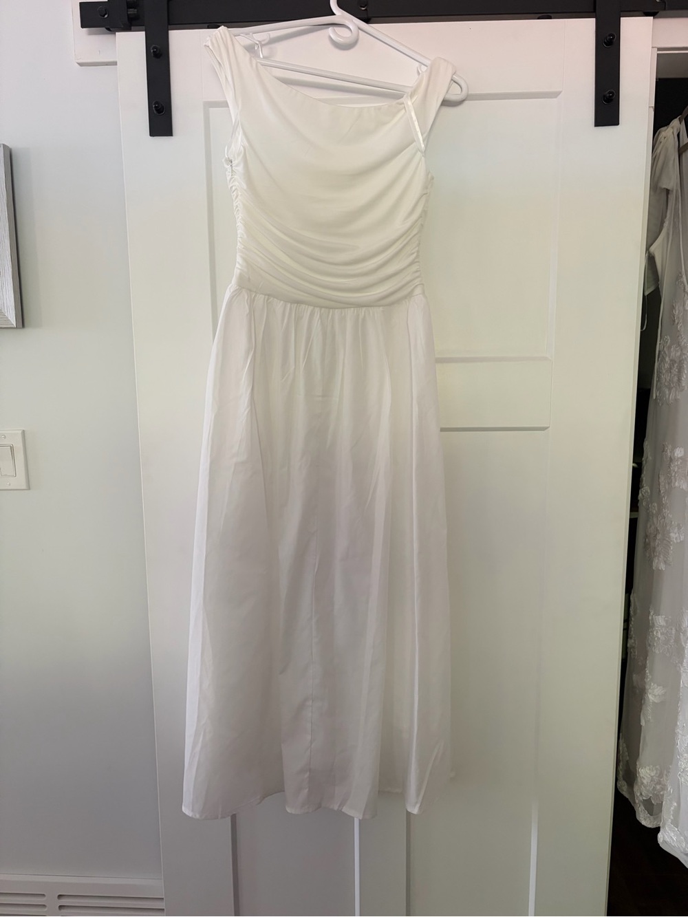 Billy J, Immy Midi Dress - Picture 4 of 4